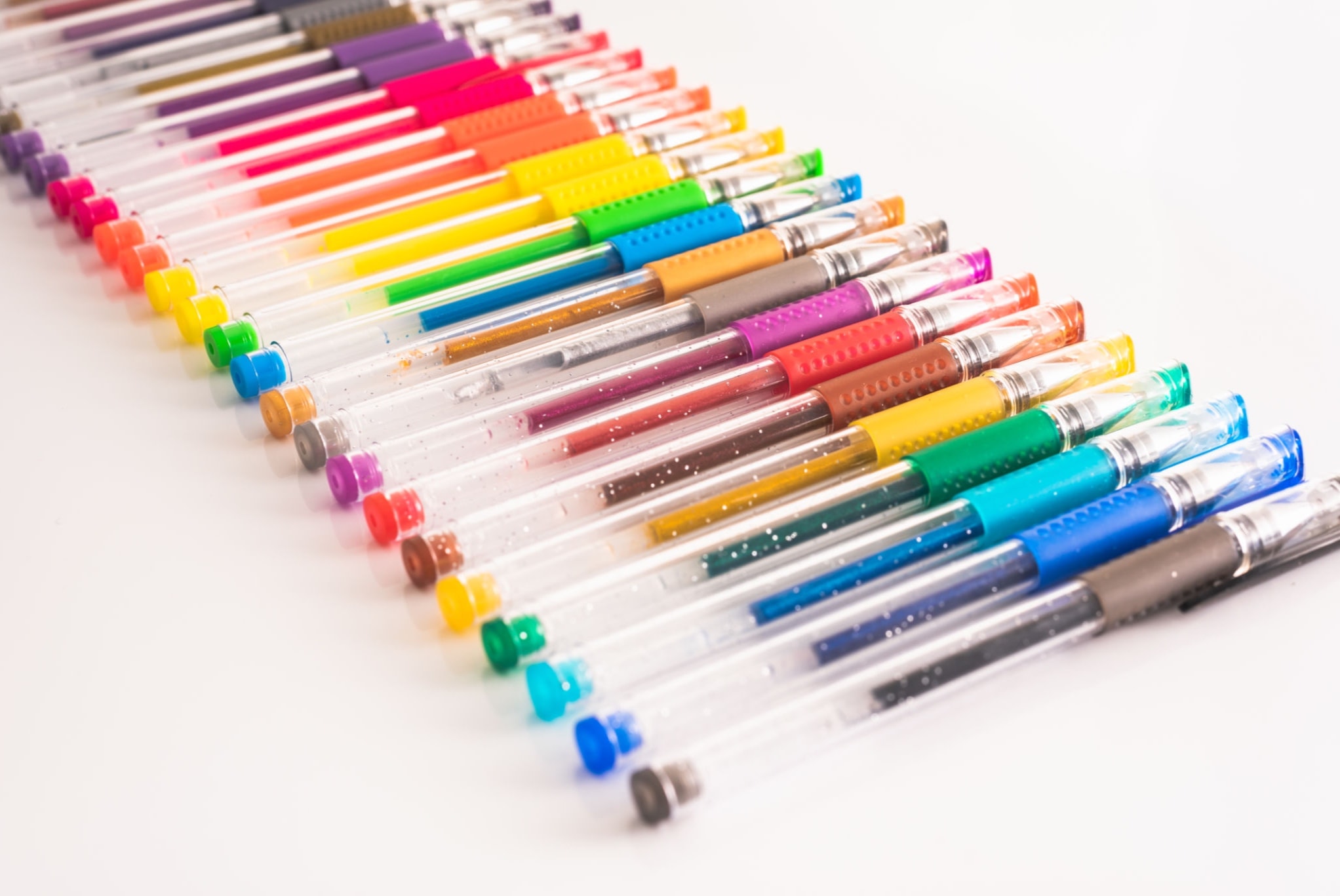 Ooly Radiant Writer's Glitter Gel Pens set of 8 colorful glitter pens